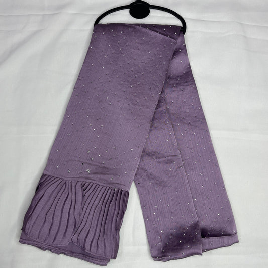 Golden Pleated Stone Hijab – Graceful Look with Elegant Detailing