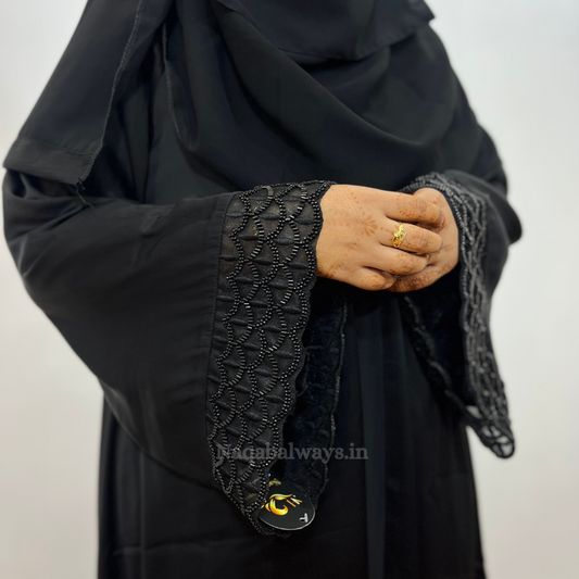 Premium Front Closed Naqab with Handwork Sleeves – Black