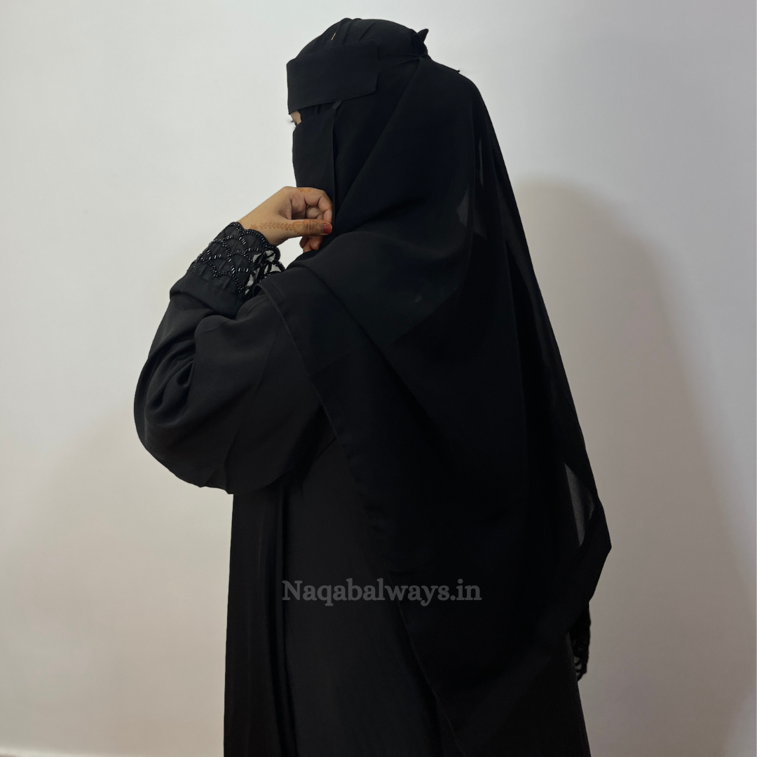 Premium Front Closed Naqab with Handwork Sleeves – Black