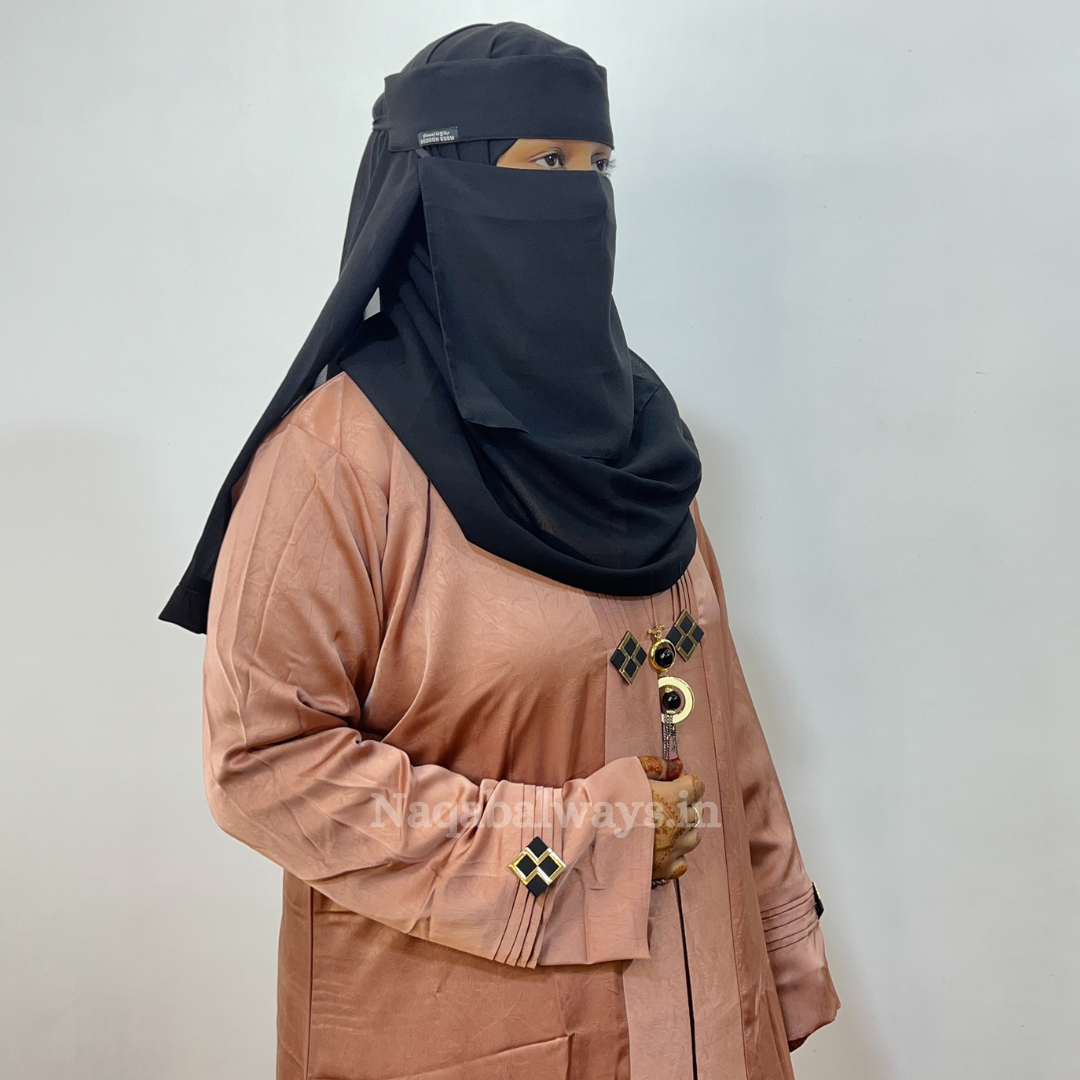 Front-Open Abaya with Attached Inner Layer – Premium Black Design