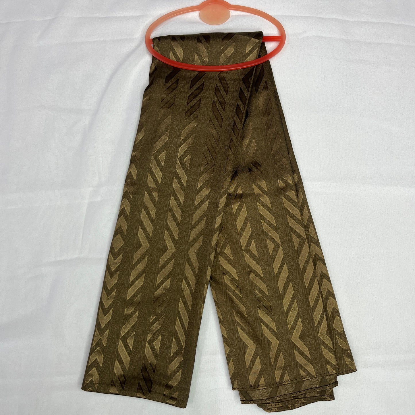 Soft Shine Textured Hijab – Elegant & Stylish Look for Any Occasion