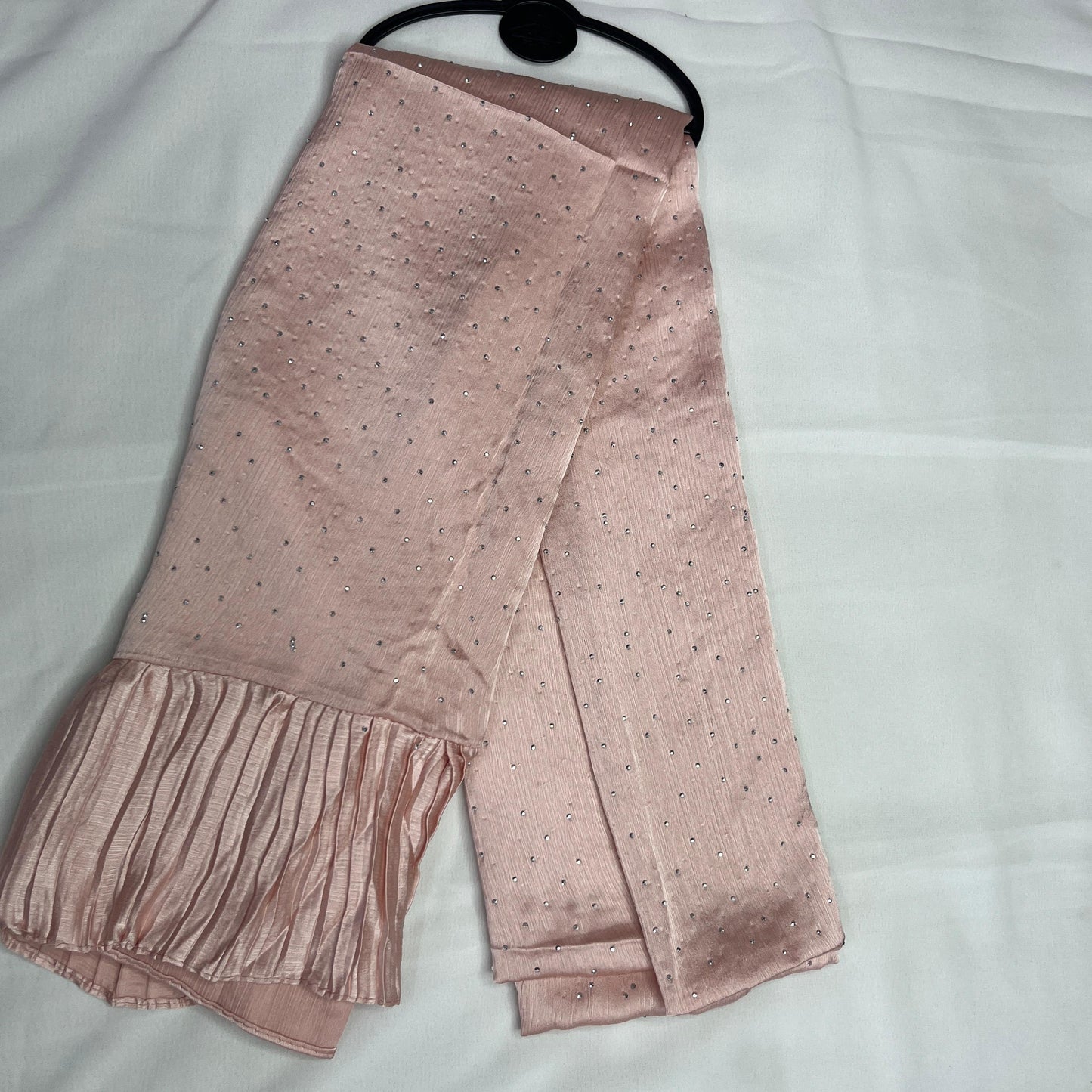 Golden Pleated Stone Hijab – Graceful Look with Elegant Detailing