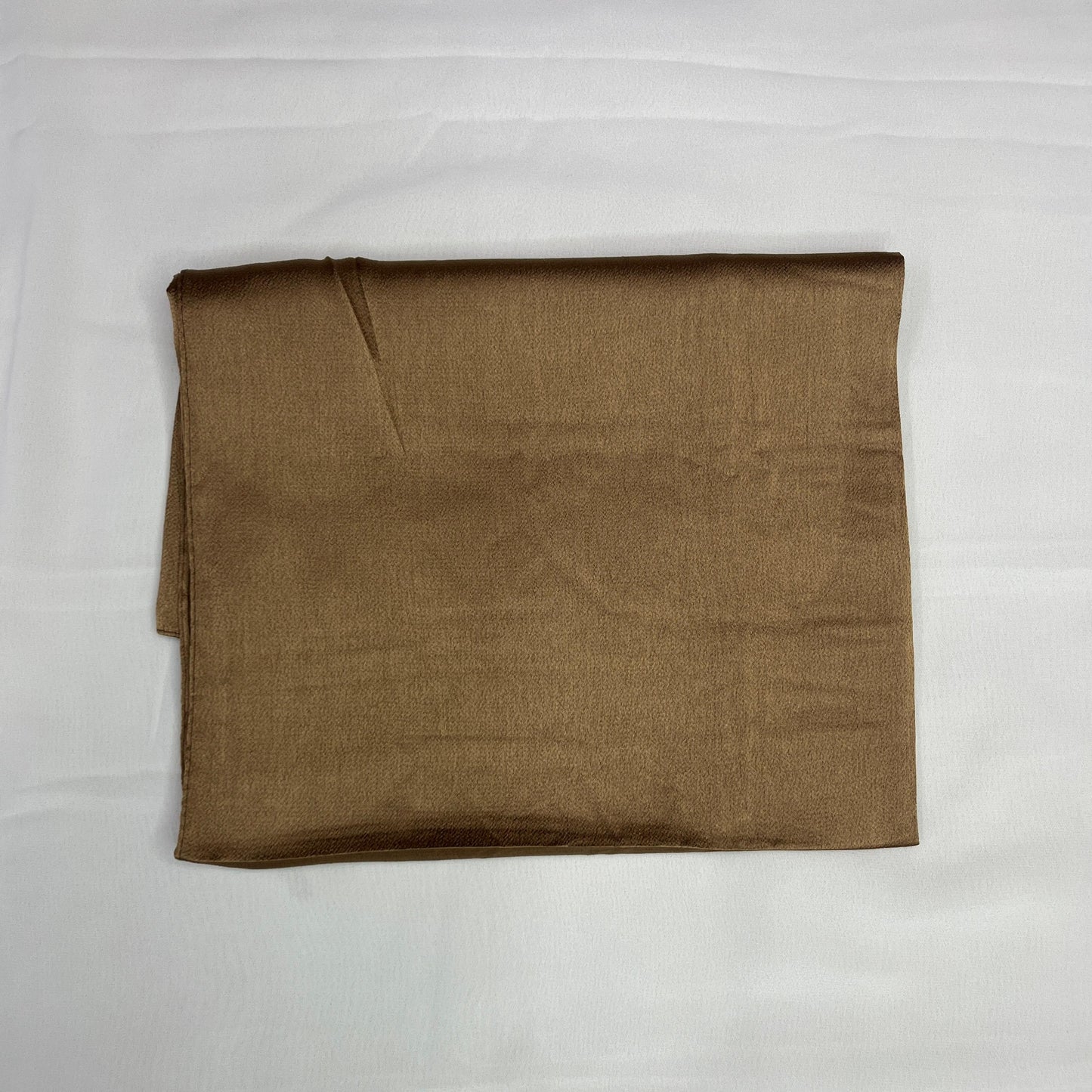 Soft Shine Dusty Pink Hijab – Elegant & Comfortable for Everyday Wear