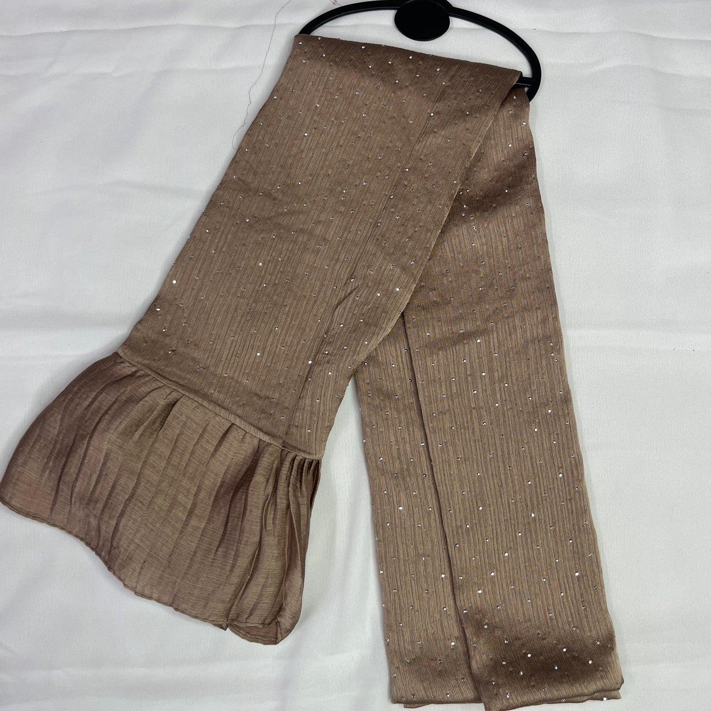 Golden Pleated Stone Hijab – Graceful Look with Elegant Detailing