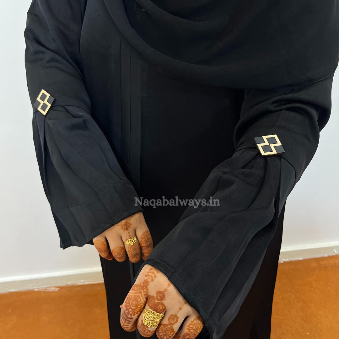 Elegant Closed-Front Abaya with Premium Sleeve Embellishments