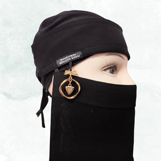 Black Nose Piece with Golden Pearl Drop Hanging – Stylish & Comfortable Face Cover